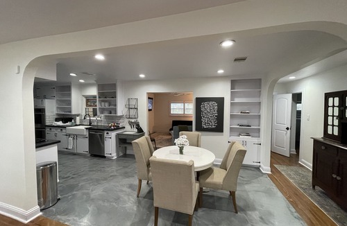 Spring Branch East House | Central location and great for families
