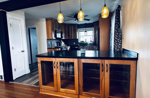 Cheektowaga Condo | *Central location*Clean*Parking*2BDRM*A/C