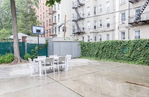 Midwood House | Central location in Flatbush