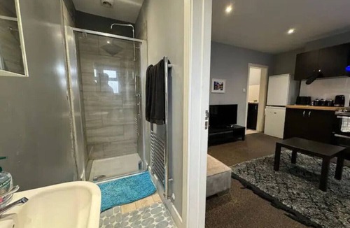 Saint Paul's Apartment | Central Location*Long Stay Discounts