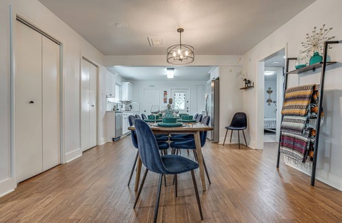 Shearer Hills - Ridgeview House | Central Location-Modern Home-Perfect For Families