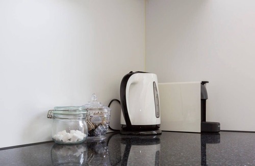 Werd Apartment | Central Location Spacious 2-BR Apartment 3A