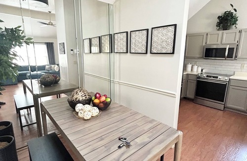 Madison House | Central Madison Home with Bright Open Floorplan