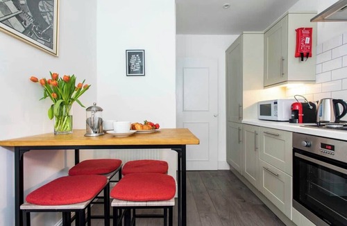 Bath Apartment | Central maisonette with garden