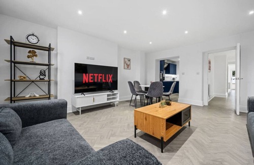 Didsbury Apartment | Central Modern Chique Apartment