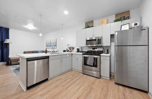 Downtown Columbus Bed & Breakfast | Central Modern Apartment