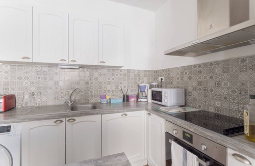 Cite Apartment | Central Narbonne with Rooftop Terrace