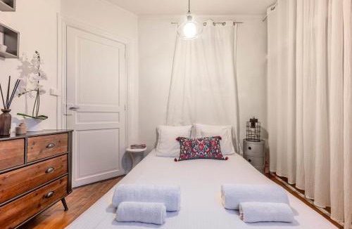 Saint-Victor Apartment | Central Paris Studio - 10 min to Notre-Dame