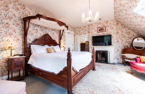 Old Louisville Bed & Breakfast | Central Park Bed & Breakfast