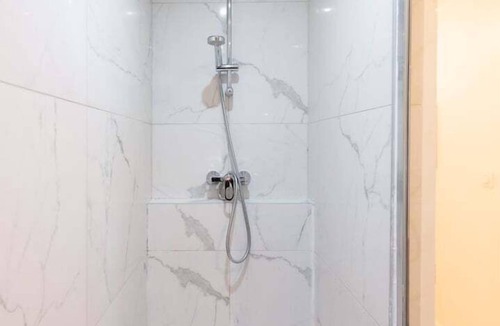 Part Dieu - Bir Hakeim Apartment | Central Part-Dieu - Apartment 3 - A/C available