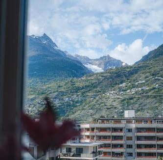 Visp Apartment | Central Penthouse No5 - sky view