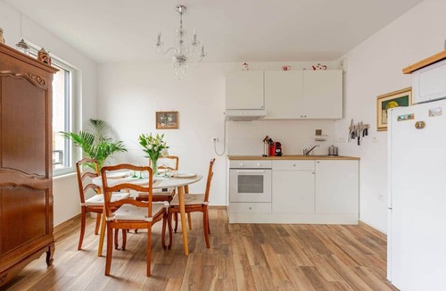 Petite-France Apartment | Central, quiet nest Petite France