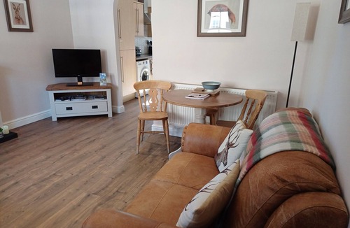 Ripon Cottage | Central Ripon - Sleeps 3 - Garden - Pet Friendly