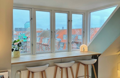 Indre by Condo | Central rooftop apartment by ARoS with big balcony and skyline view