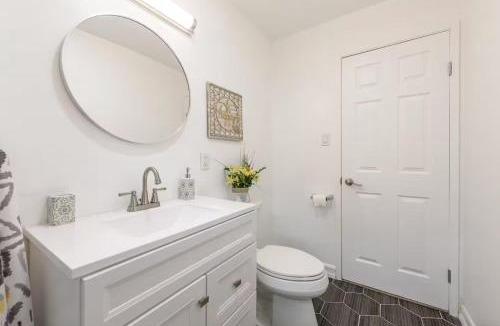 Mid-City Apartment | Central San Diego 2 BED Condo