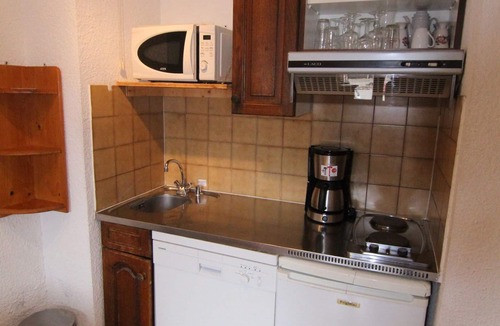 Jeux Apartment | Central Studio for 4 with Ski-In Access and Amenities in L'Alpe d'Huez