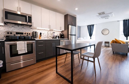 Brewerytown Apartment | Central Studio Gym Rooftop WiFi W/D