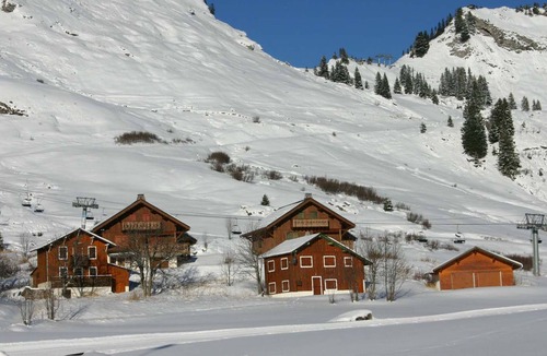 Le Praz de Lys Apartment | Central studio in Praz de Lys, 4 pers, near slopes