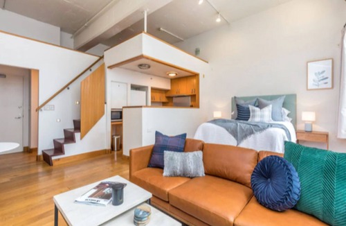 Auckland Central Business District Apartment | Central stylish studio in CBD by Zodiak Stays