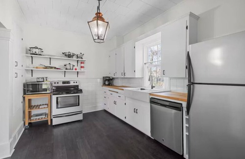 Summerside House | Central Summerside Getaway