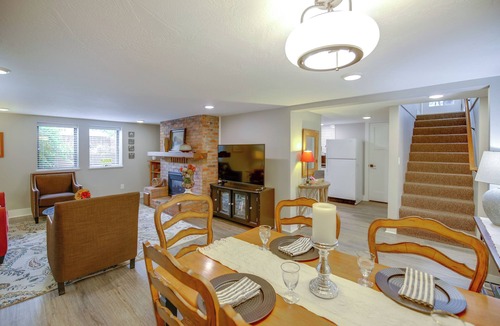 Rose Park Apartment | Central to Everything! Missoula Stay w/Courtyard