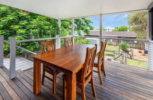 Torquay House | Central Torquay Treasure Close To Beach