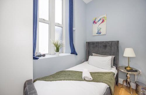 Pimlico House | Central Victoria Hub