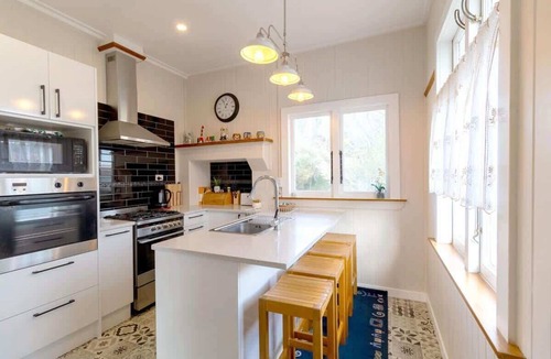 Rotorua House | Central Villa | Walk to CBD & Thermal Attractions