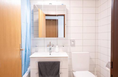Thun Apartment | Central12 Apartment - Free Parking