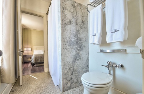 Centralia Hotel | Centralia Square Grand Ballroom and Vintage Hotel (We are one of the only hotels located in downtown Centralia)