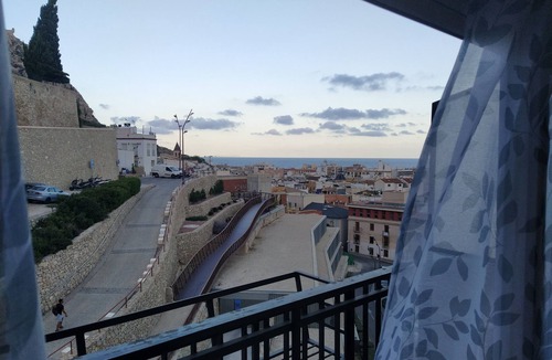 San Anton Apartment | Centrally located apartment in Alicante