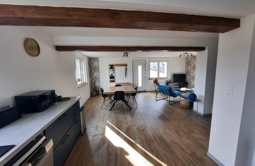 Signy-lAbbaye Apartment | Centrally located apartment