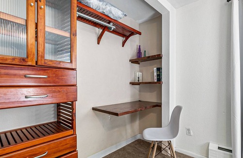 Alamo Placita Condo | Centrally located, 15 min walk to DT w/ Parking