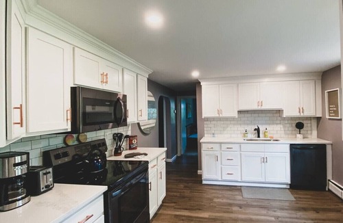 Southington House | Centrally Located - 3 Br House