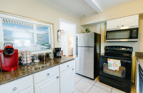 Midtown Condo | Centrally Located 3BR Overton Square Free Parking Yes Pets