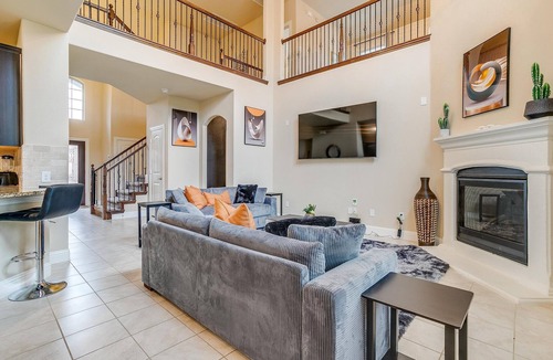 Frisco House | Centrally located and cozy 4 bedroom house - charm meets convenience