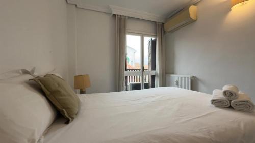 Barrio de La Latina Apartment | Centrally located and cosy in Madrid - Cava Baja