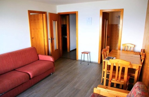 Veysonnaz Apartment | Centrally-located apartment in Veysonnaz