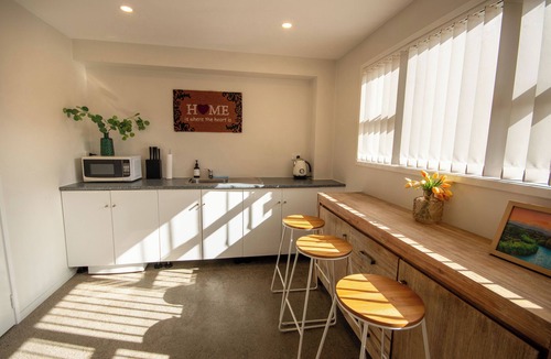 Kingsland Apartment | Centrally Located Auckland Flat!