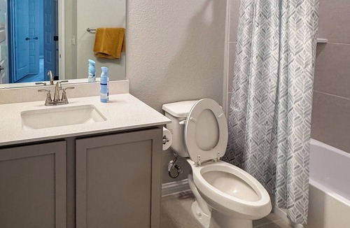 Austin House | Centrally located, beautiful new home