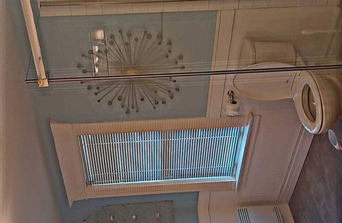 Moncton House | Centrally located