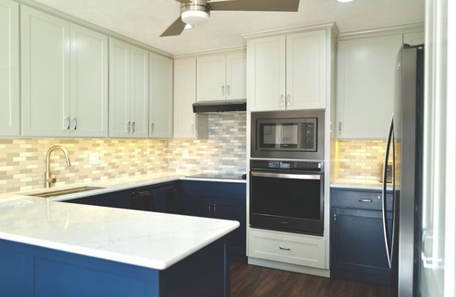 Plano House | Centrally Located Comfortable Home in Plano 3/2 Home – Easy Access to Everything