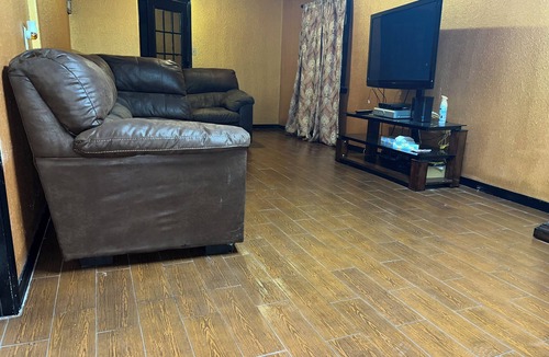 Western Division House | Centrally located, downtown walking distance, near Mexico Border. RioGrande view