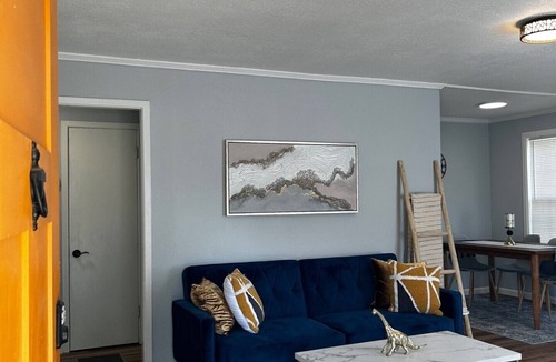 Tulsa House | Centrally located-EXPO Center/Pearl District/Downtown Bungalow-Chic & Cozy
