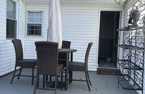 Tulsa House | Centrally Located Family and Pet-Friendly Brookside/Gathering Place Home