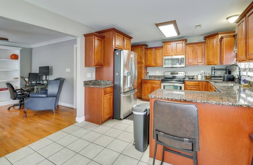 Portsmouth Cottage | Centrally Located Hampton Roads Home w/Game Room!