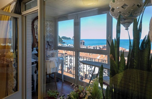 Zarautz Apartment | Centrally located house in Zarautz