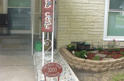 University House | Centrally Located In The Middle of Waco!
