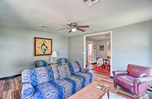 Lawton House | Centrally Located Lawton Home: Dogs Welcome!