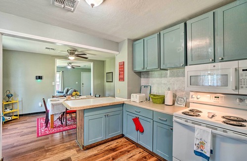 Lawton House | Centrally Located Lawton Home: Dogs Welcome!
